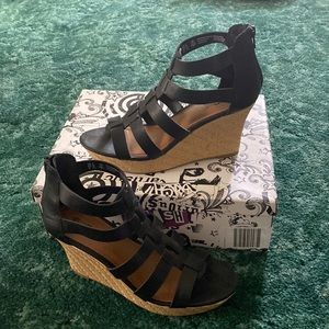 Black wedge sandals